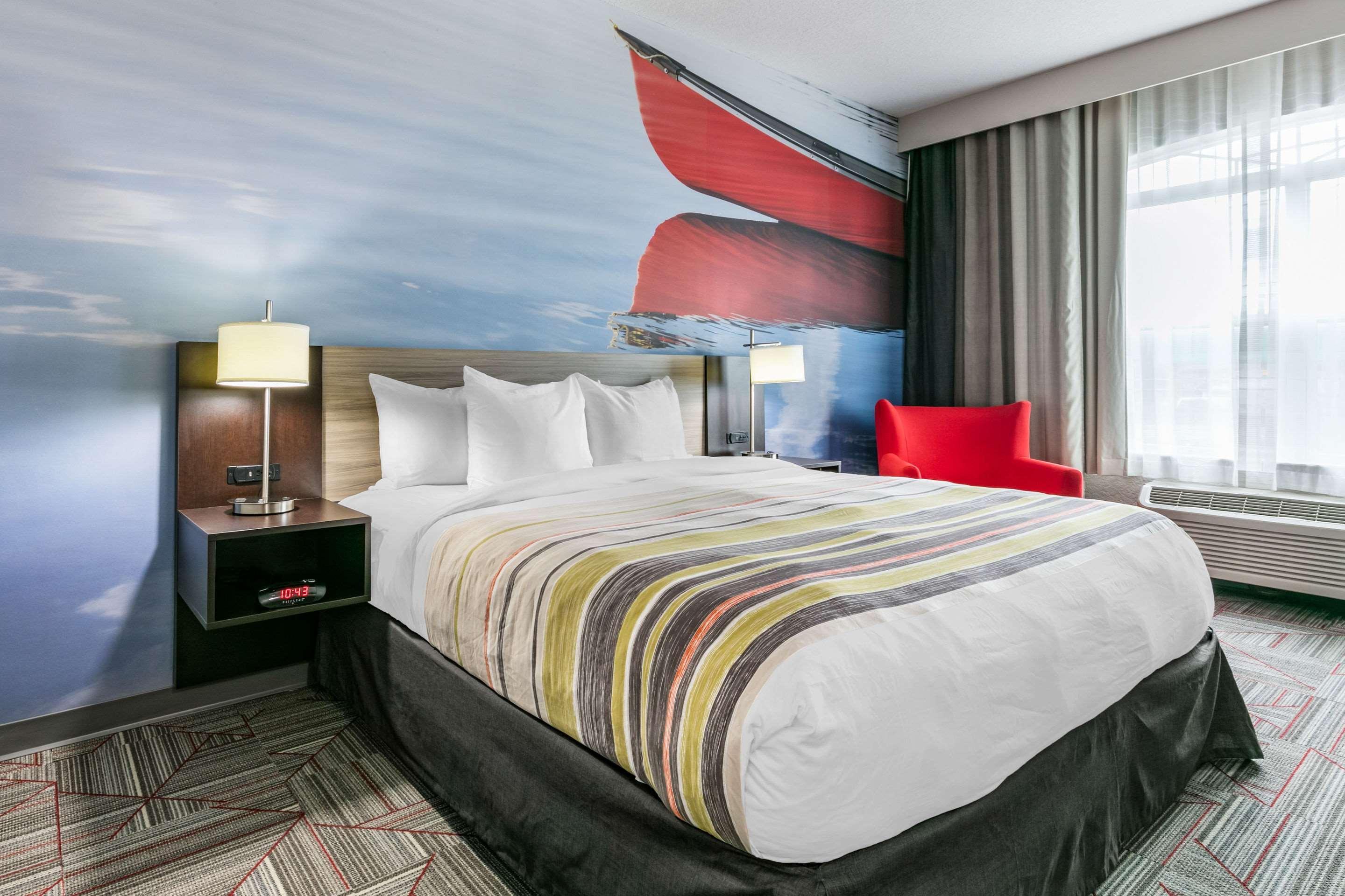 Готель Clarion Pointe Columbus-Bradley Park Екстер'єр фото