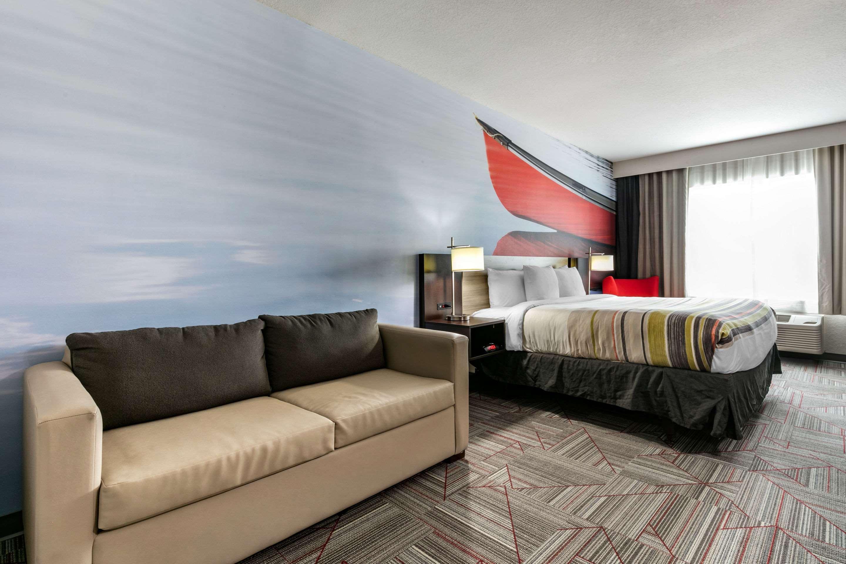 Готель Clarion Pointe Columbus-Bradley Park Екстер'єр фото
