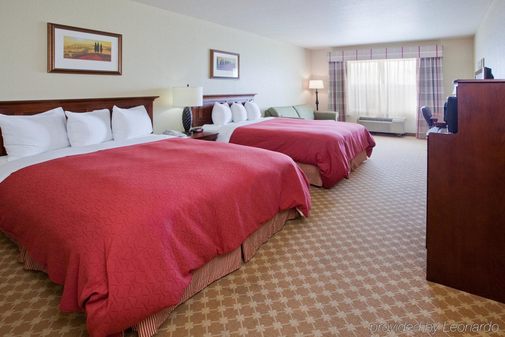 Готель Clarion Pointe Columbus-Bradley Park Номер фото