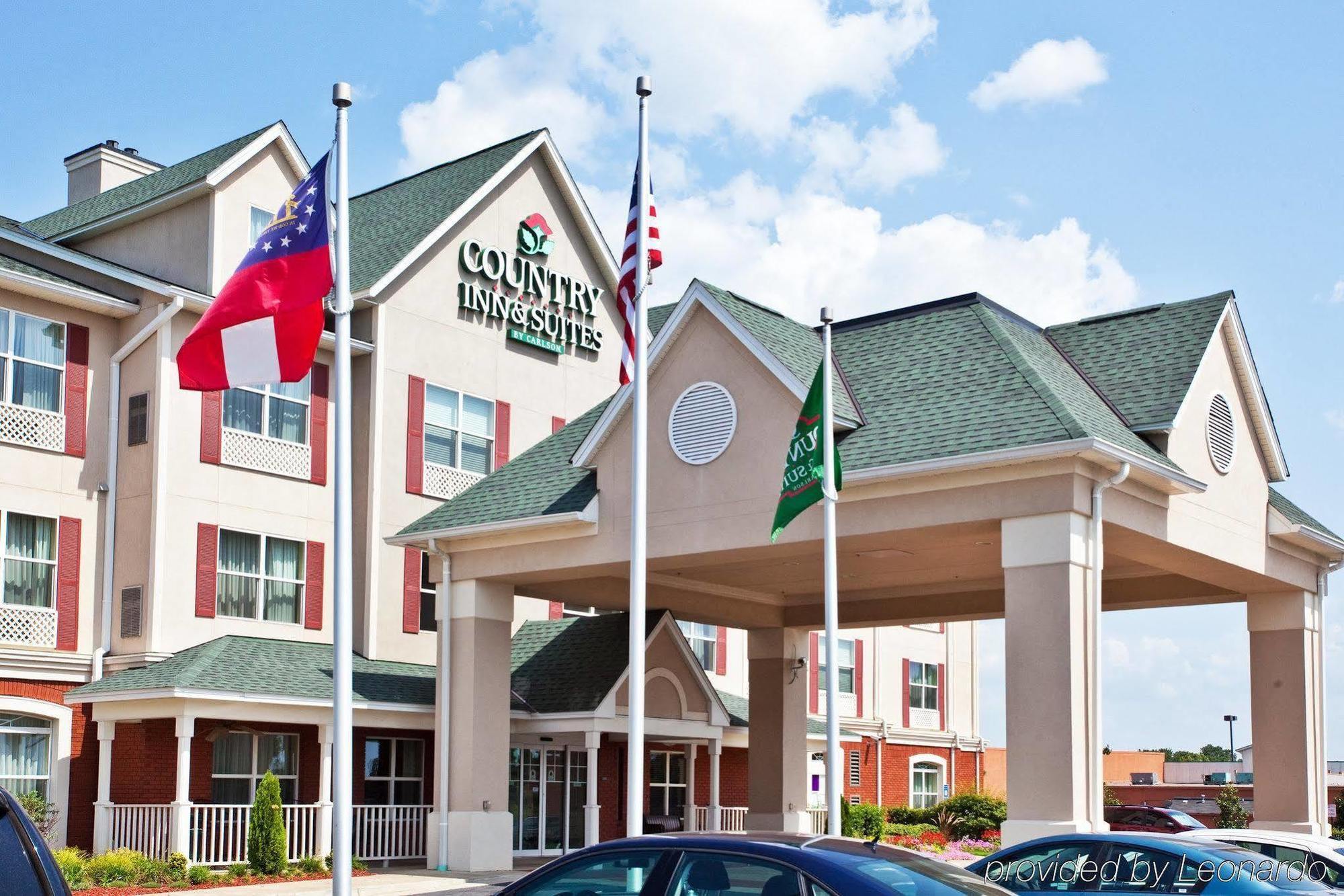 Готель Clarion Pointe Columbus-Bradley Park Екстер'єр фото